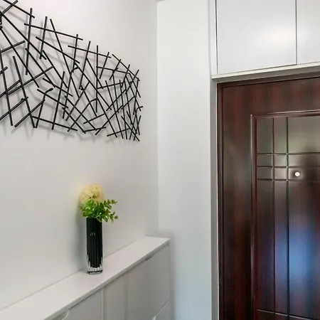 New Luxury Bella Split